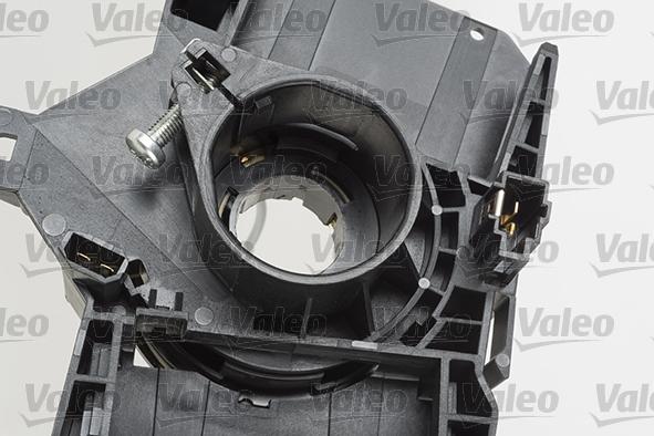 Valeo 251646 - DIREKSIYON ZEMBEREGI DACIA SANDERO 6-2008>10-2012 parcadolu.com